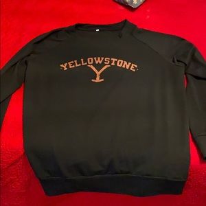 Yellowstone sweatshirt size XL EUC